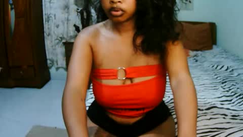 Snapshot of miel_07 chatting on March 29, 2026, 7:08 am miel_07 online show from March 29, 2026, 7:08 am