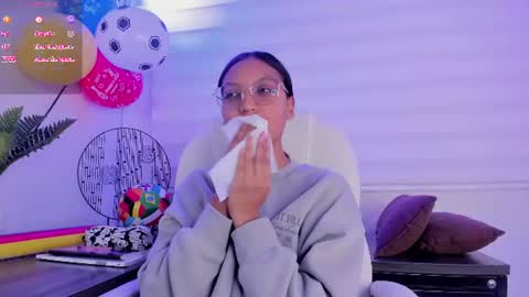 Snapshot of miel_ambar chatting on June 29, 2026, 3:56 pm miel_ambar online show from June 29, 2026, 3:56 pm