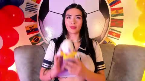 miel_gomez online show from June 22, 2026, 9:23 pm