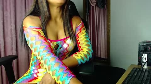 mielsquirt online show from January 14, 2025, 9:24 am