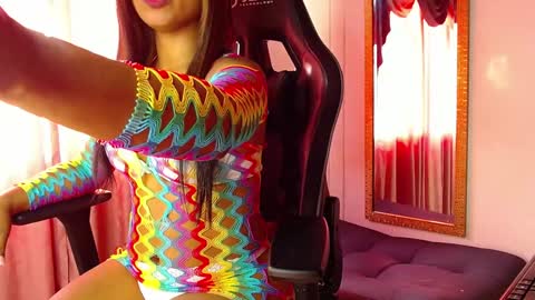 mielsquirt online show from January 14, 2025, 12:24 pm