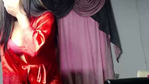 mielsquirt online show from February 14, 2025, 11:42 am