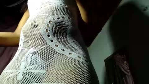 mielsquirt online show from September 10, 2025, 9:53 am