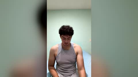 migguev online show from July 4, 2026, 1:23 am