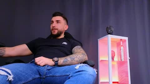 MightyAaron online show from January 12, 2025, 10:34 am