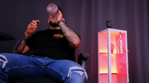 MightyAaron online show from February 2, 2025, 6:42 pm