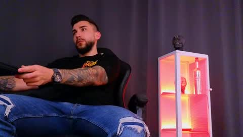 MightyAaron online show from February 3, 2025, 3:42 am