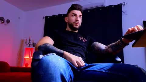 MightyAaron online show from October 4, 2025, 3:48 am