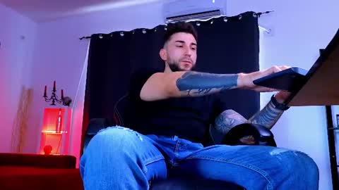 MightyAaron online show from July 16, 2026, 5:13 am