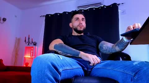 MightyAaron online show from August 2, 2026, 4:05 pm