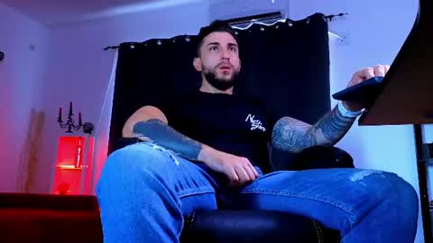 MightyAaron online show from August 8, 2026, 6:37 am