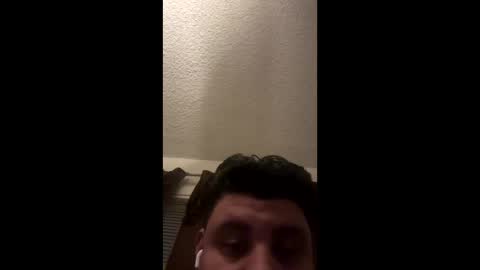 miguel9597 online show from February 15, 2026, 3:25 am