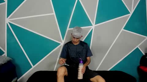 migueyalejo sweetsex online show from October 22, 2025, 2:56 am