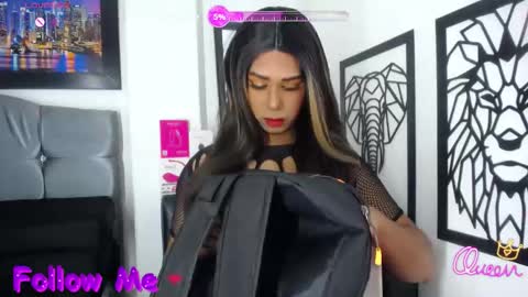 miha_califa online show from May 23, 2026, 1:48 pm