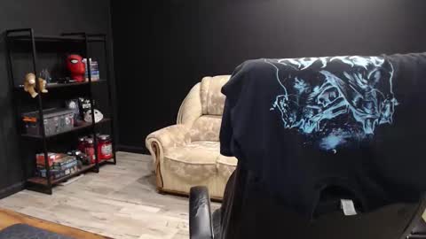 Snapshot of mihasikd chatting on September 23, 2025, 6:22 pm Misha Winchester online show from September 23, 2025, 6:22 pm