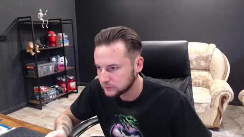 Snapshot of mihasikd chatting on October 10, 2025, 11:09 am Misha Winchester online show from October 10, 2025, 11:09 am