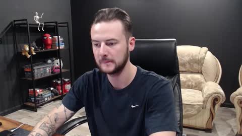 Snapshot of mihasikd chatting on October 21, 2025, 7:31 am Misha Winchester online show from October 21, 2025, 7:31 am