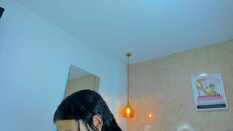 Snapshot of miia03 chatting on May 7, 2026, 11:15 am Miia online show from May 7, 2026, 11:15 am