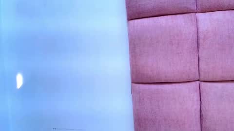 Snapshot of miia_01_ chatting on September 22, 2025, 11:56 am Mia  online show from September 22, 2025, 11:56 am