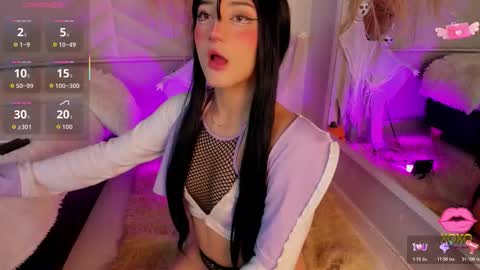 Snapshot of miia__baker chatting on October 17, 2025, 12:30 pm   online show from October 17, 2025, 12:30 pm