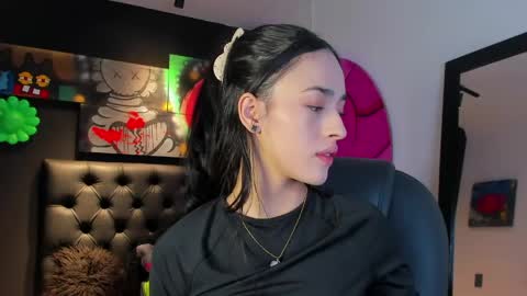 Snapshot of miia_bratz chatting on May 7, 2026, 8:58 pm miia_bratz online show from May 7, 2026, 8:58 pm