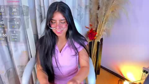 miia_bx online show from April 30, 2026, 9:19 pm
