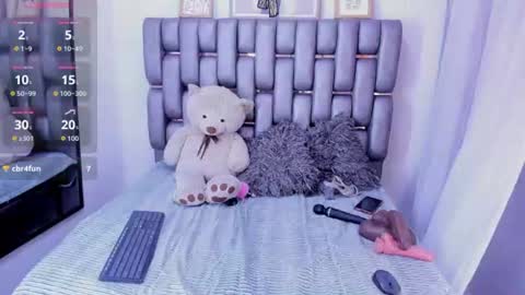 Snapshot of miia_rousee_ chatting on July 9, 2026, 12:58 am ROUSSE online show from July 9, 2026, 12:58 am