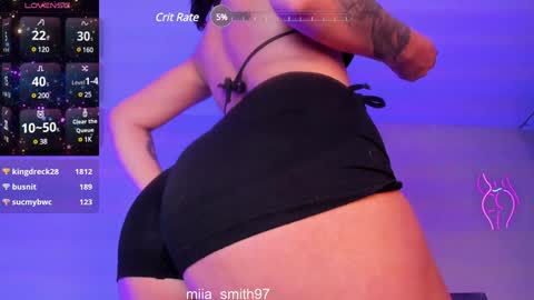 Snapshot of miia_smith97 chatting on December 11, 2024, 5:00 am mia online show from December 11, 2024, 5:00 am