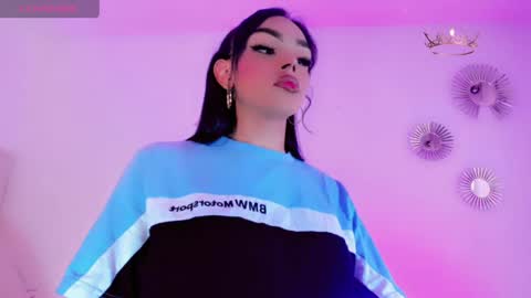   online show from April 28, 2026, 2:55 pm
