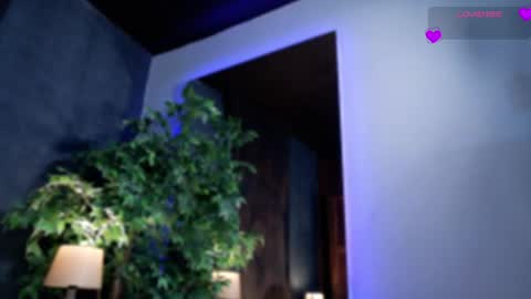 miia_sttone online show from April 30, 2026, 8:57 pm