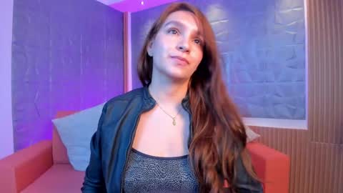 Snapshot of miia_taylors chatting on February 22, 2025, 3:47 pm Miia 3 online show from February 22, 2025, 3:47 pm