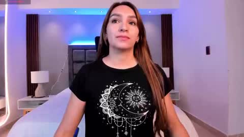 Snapshot of miia_taylors chatting on September 18, 2025, 12:29 pm Miia 3 online show from September 18, 2025, 12:29 pm