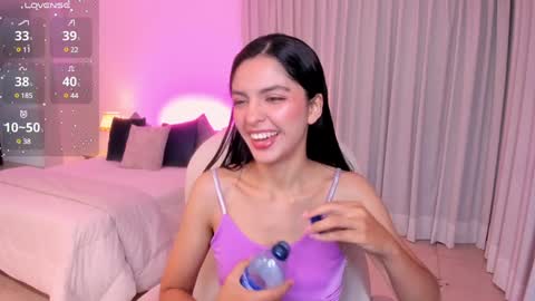 Mia online show from December 14, 2024, 3:40 am
