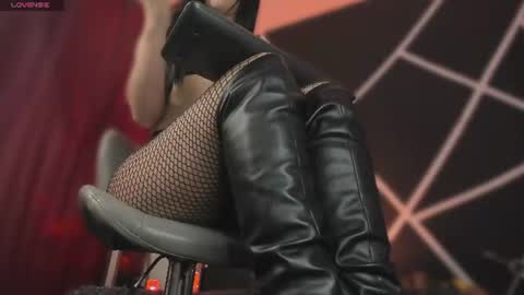  miiaa stone  online show from June 14, 2026, 2:24 am