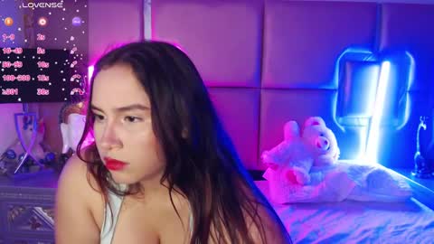 Snapshot of miileyrose chatting on October 11, 2025, 3:43 pm Milley Rose online show from October 11, 2025, 3:43 pm