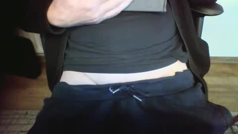 mik online show from September 17, 2025, 8:27 am