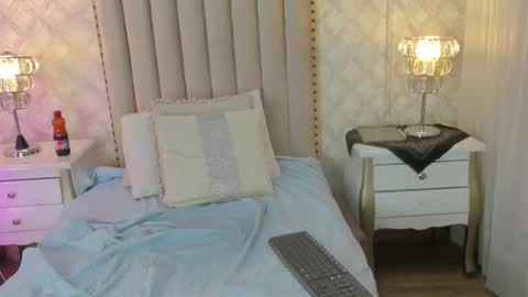 Snapshot of mika_doll chatting on February 20, 2026, 6:26 am mika doll online show from February 20, 2026, 6:26 am