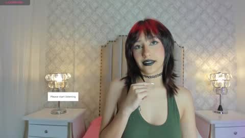 Snapshot of mika_doll chatting on March 9, 2026, 3:32 am mika doll online show from March 9, 2026, 3:32 am