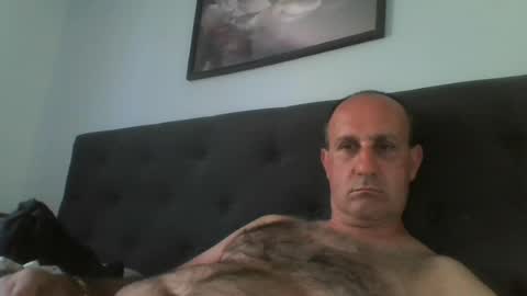 Snapshot of mikael_r52 chatting on July 15, 2026, 7:35 am mikael_r52 online show from July 15, 2026, 7:35 am