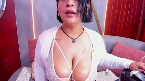 Mikaela Lust online show from April 30, 2026, 2:12 pm
