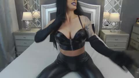 Mikaela online show from March 28, 2026, 4:01 am