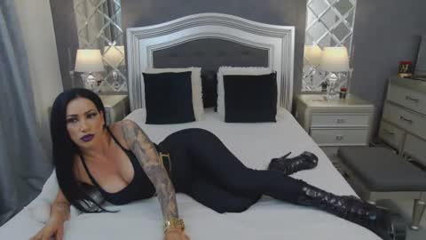 Mikaela online show from July 23, 2026, 2:53 am