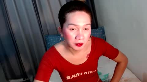Snapshot of mikaellasander chatting on October 18, 2025, 2:58 am ELLA online show from October 18, 2025, 2:58 am