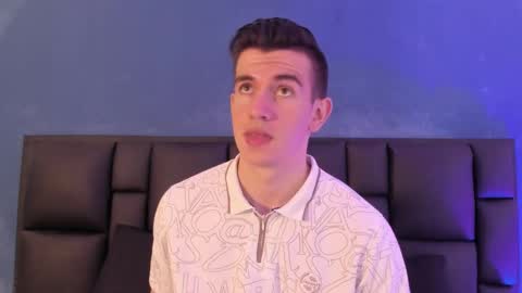 mikael online show from January 11, 2026, 3:11 am