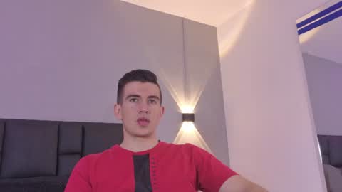 mikael online show from July 19, 2026, 5:33 am