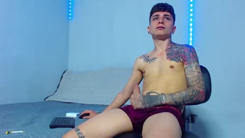 Mike IMDEPENDIENT MODEL online show from December 17, 2024, 2:55 pm