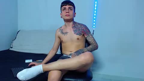 Mike IMDEPENDIENT MODEL online show from February 18, 2025, 6:15 am