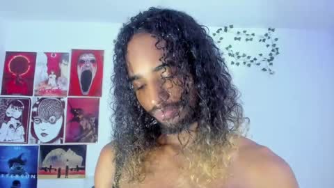 mike__thomson_ online show from December 12, 2024, 2:37 am