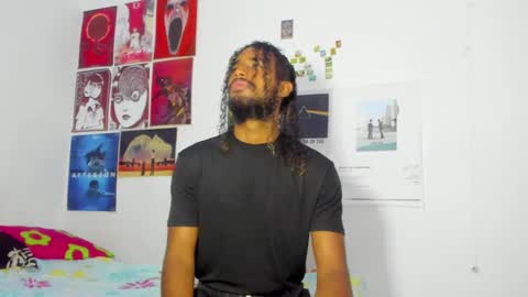 mike__thomson_ online show from February 1, 2025, 11:06 pm