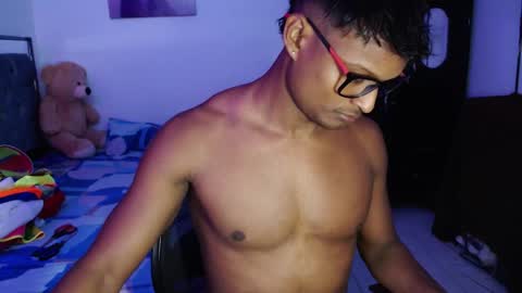 mike_carter_ online show from October 28, 2025, 8:22 pm